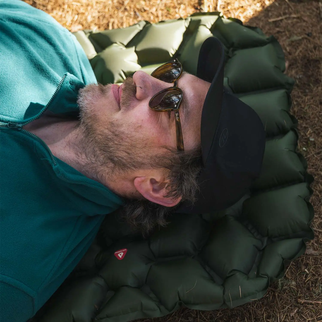 Килимок надувний Highlander Nap-Pak Inflatable Sleeping Mat XL 5 cm Olive (AIR073-OG) 930483 фото