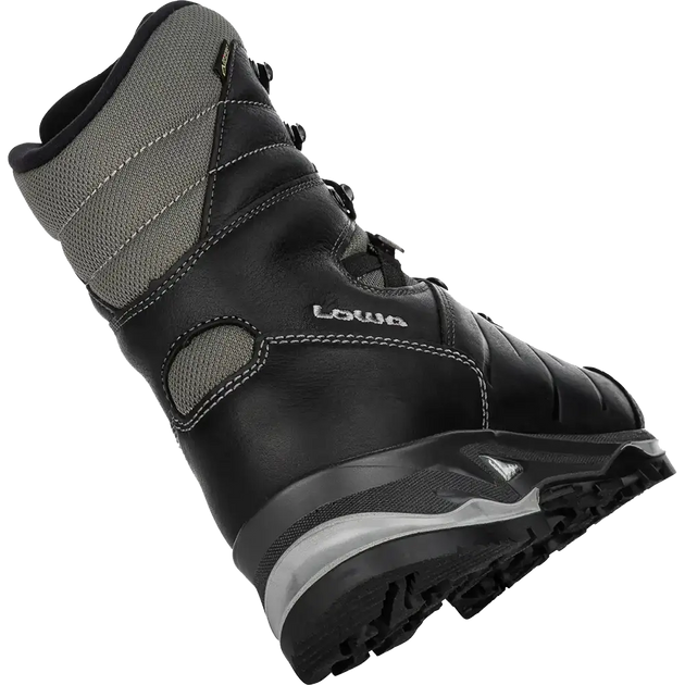 Трекинговые ботинки LOWA Yukon Ice II GTX
