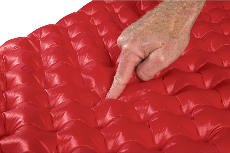 Килимок Sea to Summit Air Sprung Comfort Plus XT Insulated Mat Rectangular Wide (Regular) STS AMCPXTINSRRW фото
